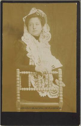 Retrato de una mujer con mantilla