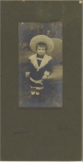 Retrato de niño. (Madrid)